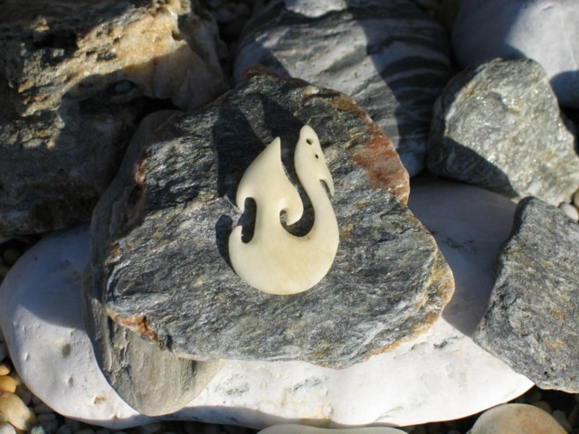 Maori Bone Carving. Hei Matua - Fish Hook