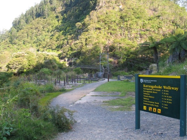 Karangahake Gorge Walkway starting point. Hauraki District, North Island, New Zealand